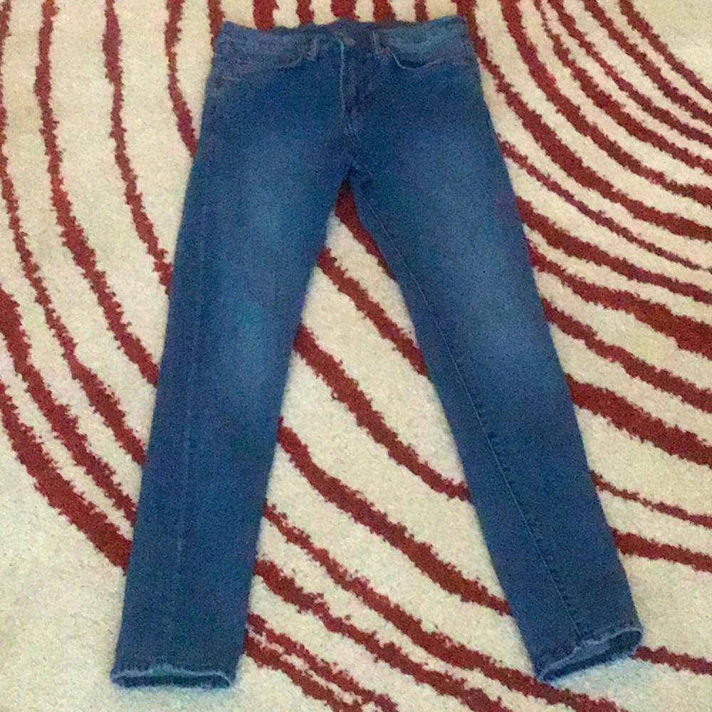 Skinny jeans